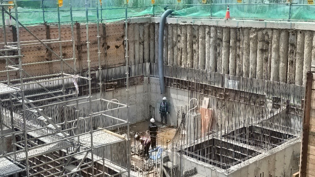 250704 지하 거푸집해체
