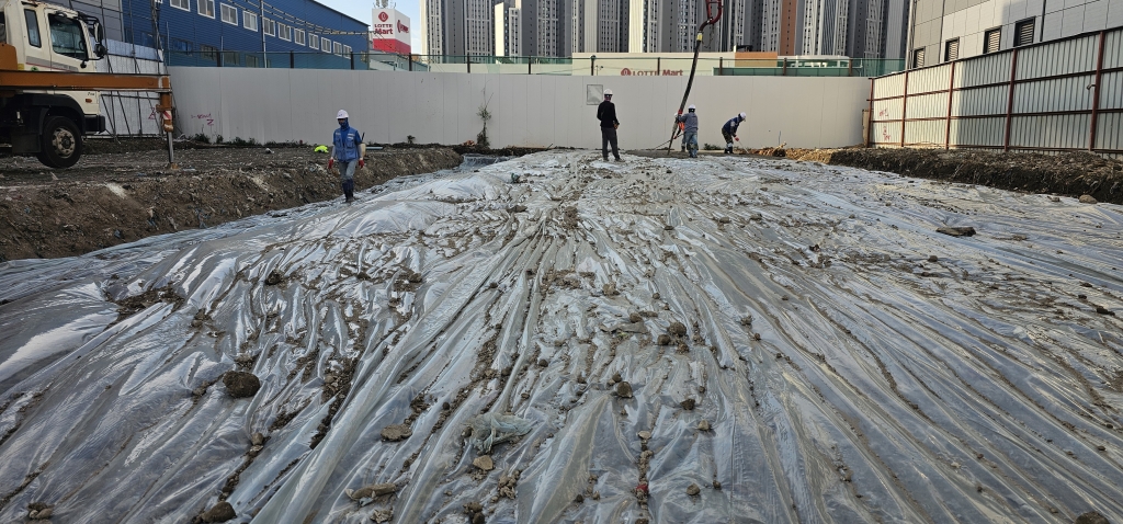 6.잡석다짐후비닐깔기